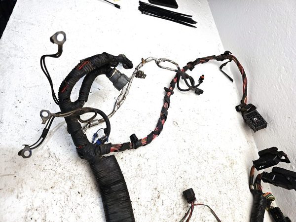 2007 Buick Lucerne Wiring Harness For Engine Oem 4.6L — photo 3