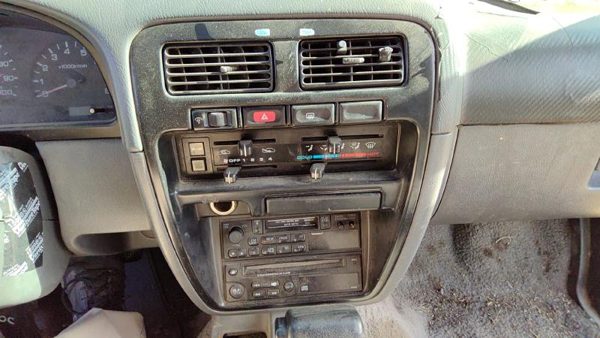 94-95 Pathfinder Nissan Trim Bezel Around Radio Surround Dash Panel Gray — photo 3