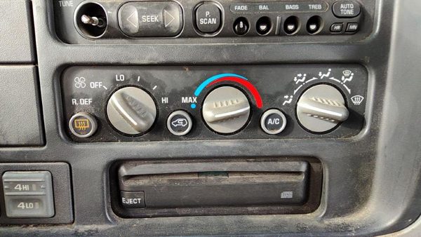 96-99 Chevy Suburban Temperature Control Module In Dash Heater Ac Head Unit Oem — photo 5