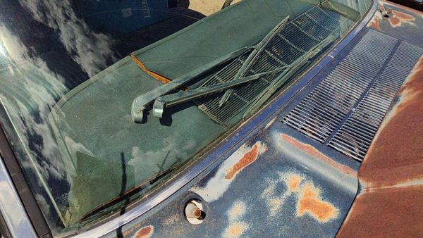 1964-1966 Ford Thunderbird Coupe Chrome Trim Around Windshield Oem — photo 3