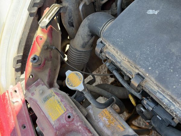 04-09 Prius Complete Air Intake Cleaner Filter Box Housing With Tube Oem 1.5L — photo 5