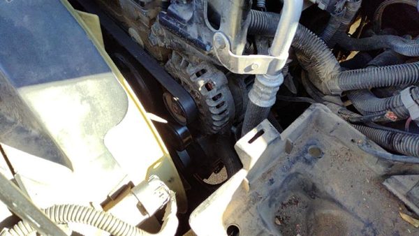 2002-2005 Chevy Trail Blazer Alternator 4.2L 19244750 — photo 2