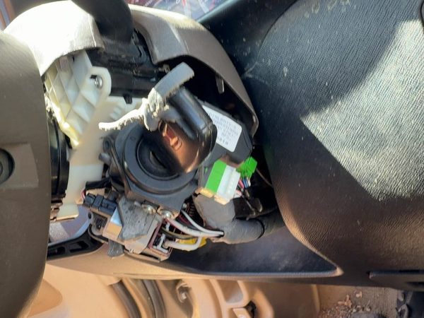 2002-2005 Honda Crv Ignition Switch Assembly With Key Complete Electrical Oem — photo 2