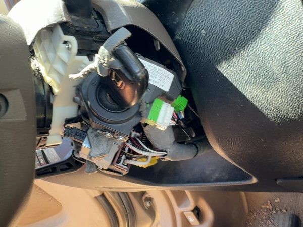 2002-2005 Honda Crv Ignition Switch Assembly With Key Complete Electrical Oem — photo 3