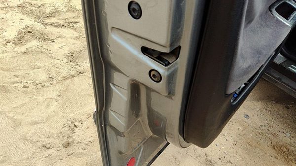 2000-2005 Vw Passat Driver Left Front Door Latch With Rods/Cables Oem — photo 2