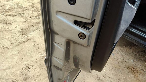 2000-2005 Vw Passat Driver Left Front Door Latch With Rods/Cables Oem — photo 4