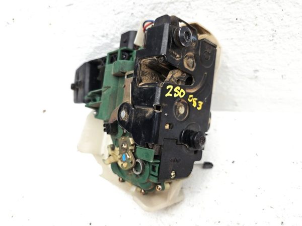 2000-2005 Vw Passat Driver Left Front Door Latch With Rods/Cables Oem — photo 7