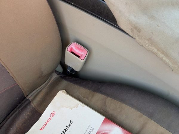06-09 Prius Passenger Right Front Seat Belt Buckle Receiver Bucket Bisque Fe41 — photo 4