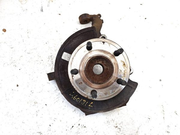 05-11 Dakota Driver Left Front Spindle Steering Knuckle With Wheel Hub Oem 4X2 — photo 1