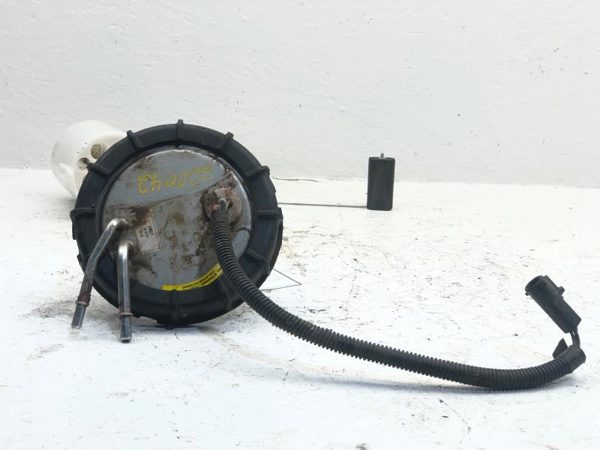 99-04 F250 Super Duty Complete Fuel Pump With Sending Unit Oem 6.8L V10 At 4X4 — photo 3