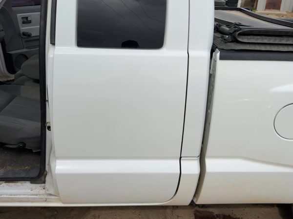 2006 Dodge Dakota Rear Door LH White PW7 — photo 2
