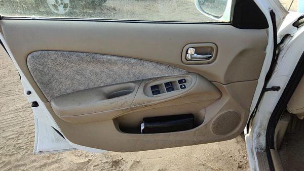 00-03 Nissan Sentra Driver Left Front Door Trim Panel With Master Switch Sand H — photo 2
