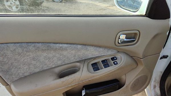00-03 Nissan Sentra Driver Left Front Door Trim Panel With Master Switch Sand H — photo 5