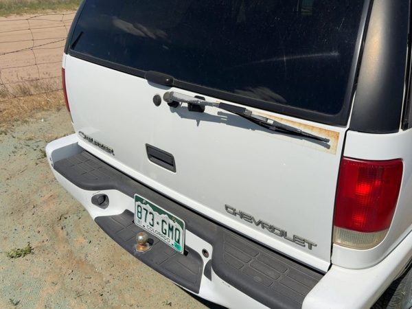 2001 Chevrolet S10 Trunk/decklid/hatch/tailgate White 50U — photo 1