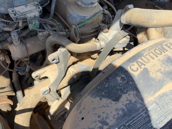 1985-1993 Chevy S10 Pickup Timing Cover Oem 2.5L 10044603 — photo 4