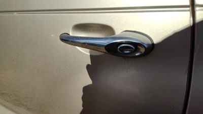 2002 Chrysler PT Cruiser Outside Door Handle LH