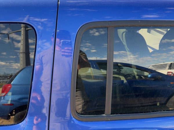 06-11 Chevy Hhr Passenger Right Rear Vent Window Back Door Glass With Frame Oem — photo 3
