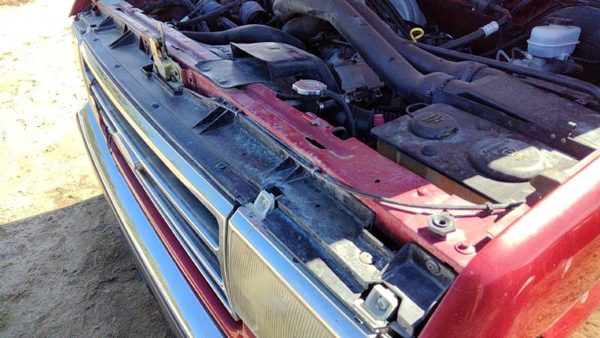 87-91 Ford F150 Ford F150 Top Plastic Cover Above Radiator Support Sight Shield — photo 3