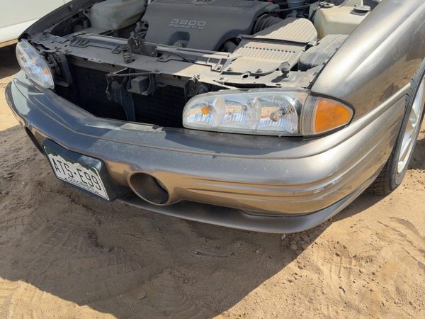 92-99 Bonneville Front Bumper Cover Assembly Oem Without Chrome Moulding Gold — photo 3