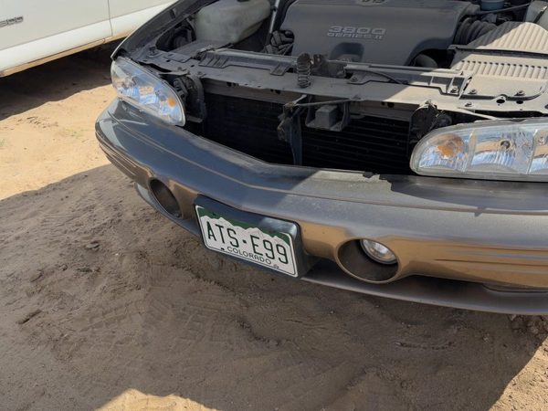92-99 Bonneville Front Bumper Cover Assembly Oem Without Chrome Moulding Gold — photo 4
