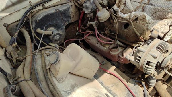 1981-87 Dodge Ram W250 Passenger Right Exhaust Manifold Assembly Oem 5.2L At 4X4 — photo 1