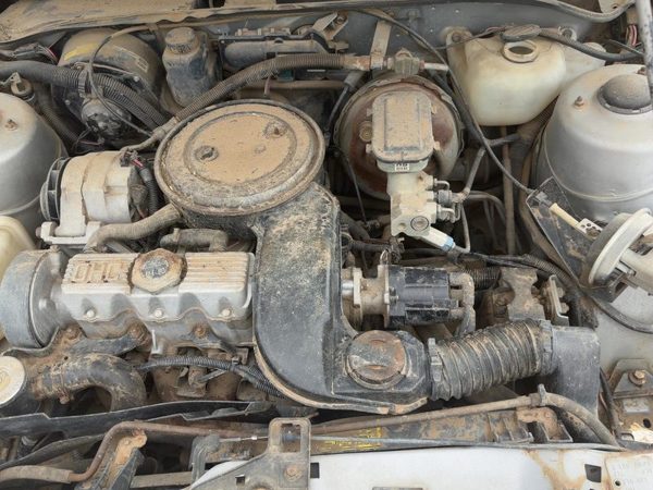 84-86 Sunbird Complete Air Intake Cleaner Filter Box Housing With Tube Oem 1.8L — photo 5