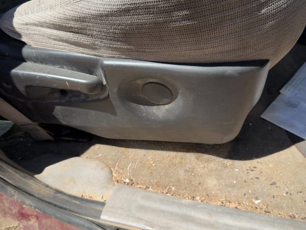 01-05 Chevy Venture Passenger Right Side Seat Trim Panel Oem Gray 14C — photo 3