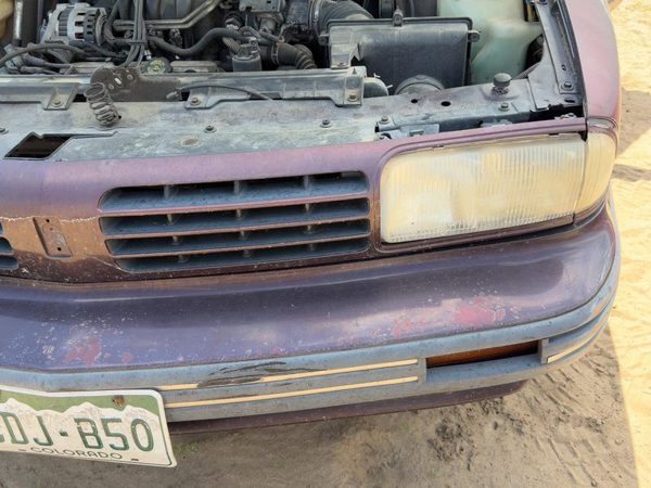 1994-1995 Olds Eighty Eight Front Grille Assembly Oem Maroon 25625255 — photo 8