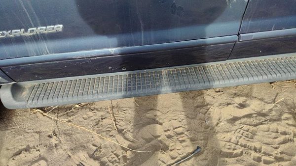 2002-2005 Ford Explorer Driver Left Running Board Side Step Oem 1L2z16451eb — photo 3