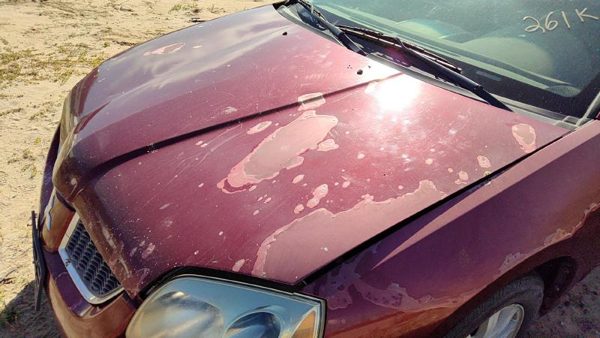 2006 Mitsubishi Galant Hood P06 Ultra Red Pearl Hail — photo 2