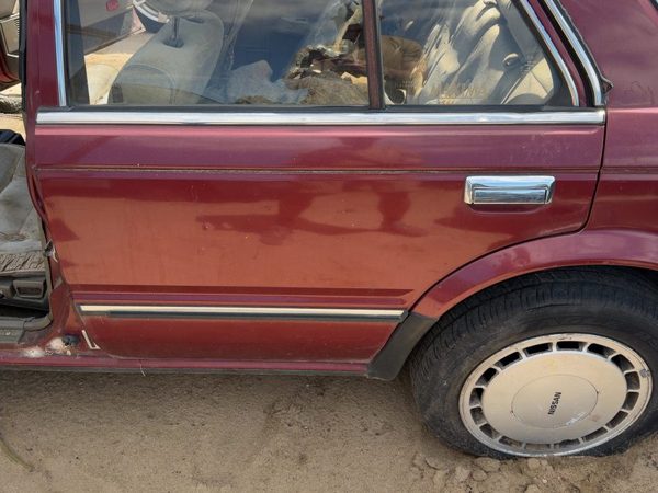 1987 Nissan Maxima Rear Door LH Red — photo 3