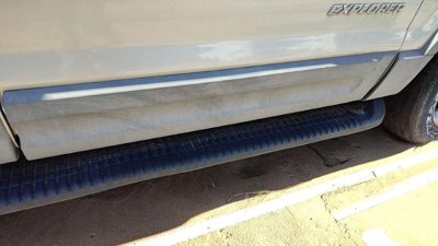 01-03 Explorer Passenger Right Front Moulding From Door Trim Strip Silver Ts