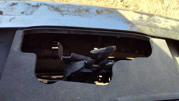 2010-2012 Ford Fusion Hood Latch Assembly With Bracket Oem Ae5z16138a — photo 4