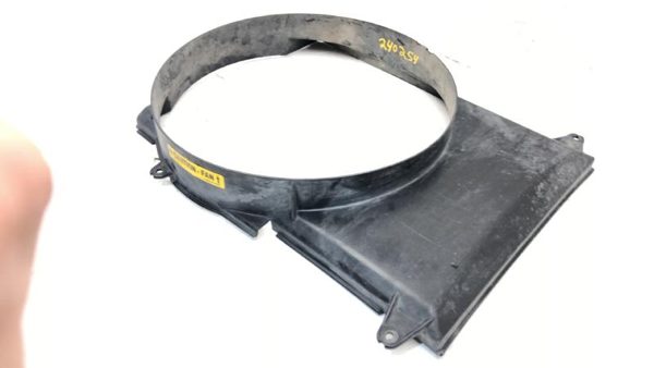 1996 Geo Tracker Radiator Cooling Fan Shroud Oem Plastic Housing 1.6l — photo 9