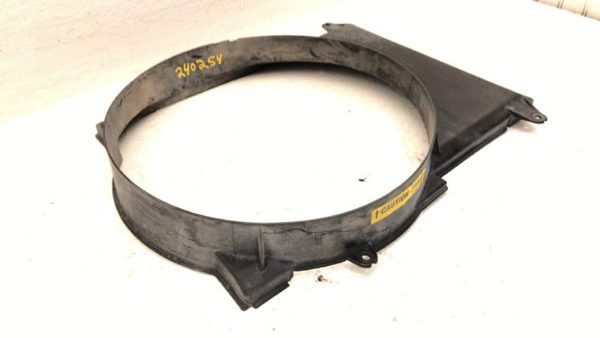 1996 Geo Tracker Radiator Cooling Fan Shroud Oem Plastic Housing 1.6l — photo 8