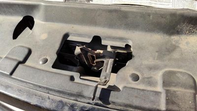 1997-2004 Ford F150 Hood Latch Assembly With Bracket Oem