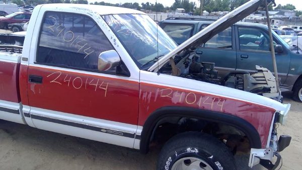 1990 Chevy Pickup 1500 — vehicle photo 9