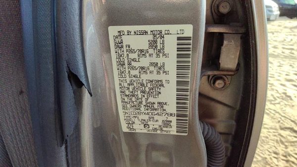 2004 Nissan Xterra — vehicle photo 4