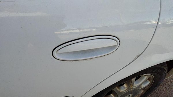 1997-2002 Buick Regal Driver Left Rear Outside Door Handle Oem Back White 16U — photo 1