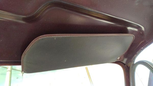 73-91 Gmc Sierra C3500 Passenger Right Sun Visor Oem — photo 1