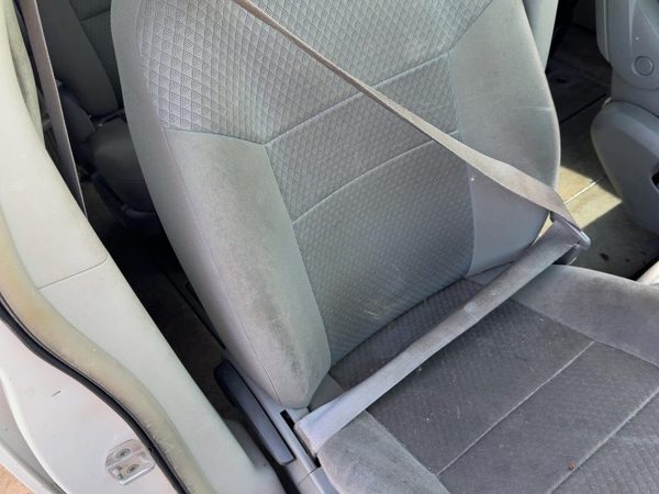 08-10 Town & Country Passenger Right Front Seat Belt Retractor Oem Shoulder Gray — photo 4