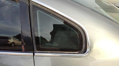 2001-2005 Vw Passat Driver Left Rear Quarter Glass Back Side Window Oem
