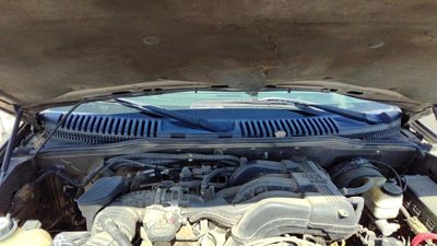 2005 Ford Explorer Cowl Vent Panel/screen