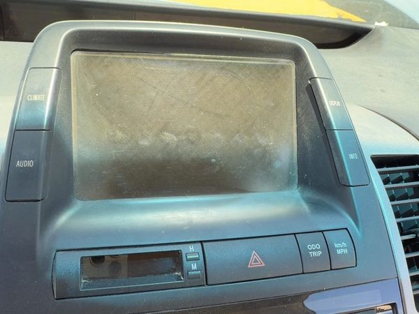 2005 Toyota Prius Dash Display Screen Oem — photo 1