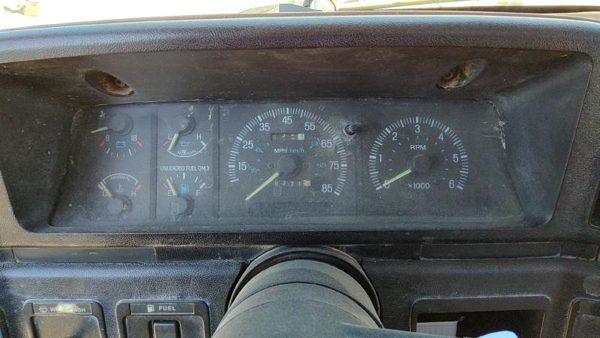 1988 Ford F150 Speedometer Cluster Instrument Gauges Panel OEM Dash e9tz17255h — photo 1