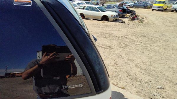 1995-2005 S10 Blazer Driver Left Rear Moulding On Quarter Panel Oem — photo 3