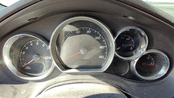 2005-2007 Pontiac G6 Speedometer Cluster Instrument Gauges Panel Oem Dash — photo 1