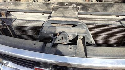 1999-2001 Gmc Sierra 2500 Hood Latch Assembly With Bracket Oem 88980512