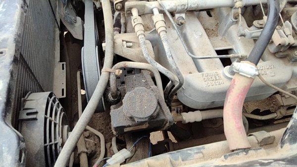 1992 Jeep Cherokee Power Steering Pump/motor 4.0L — photo 3