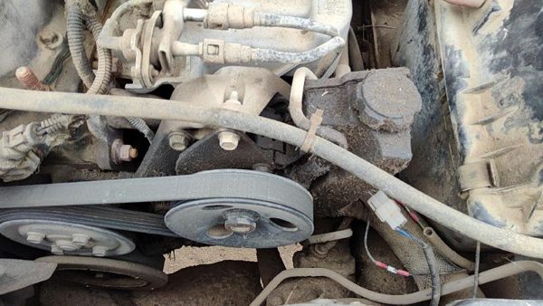 1992 Jeep Cherokee Power Steering Pump/motor 4.0L — photo 1
